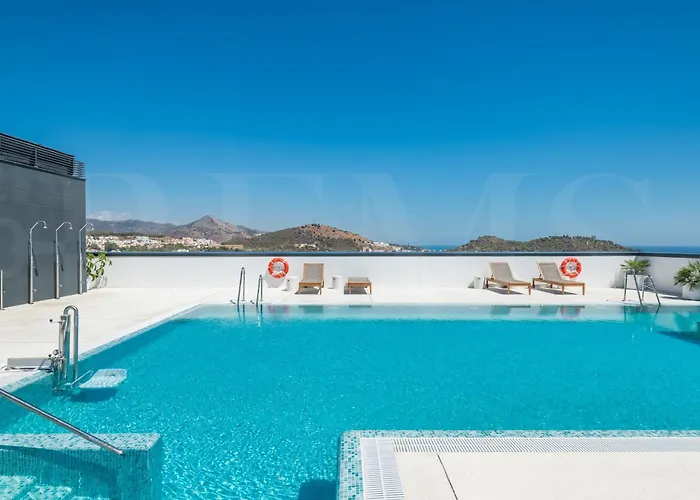 Apartamento With Stunning Views And Parking By Rems *